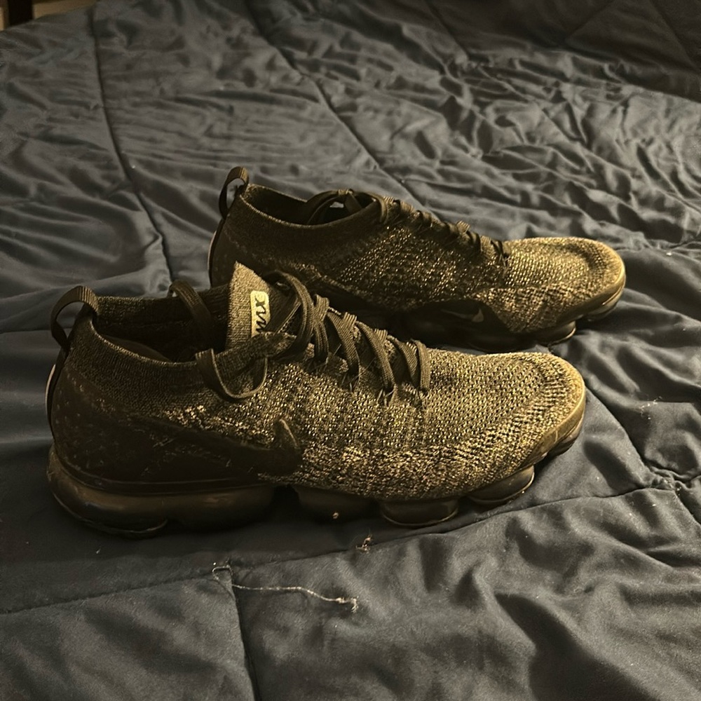 2018 Nike vapormax flyknit 2 black dark grey